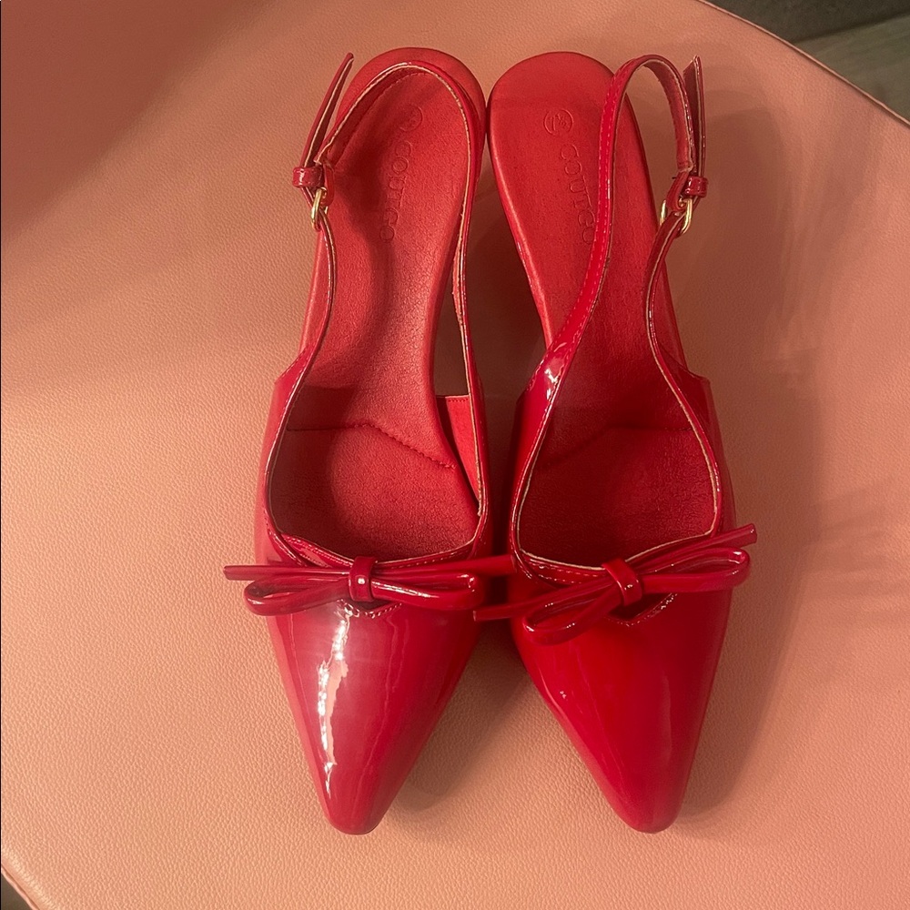 Coutgo red bow kitten heels 7.5 high shine